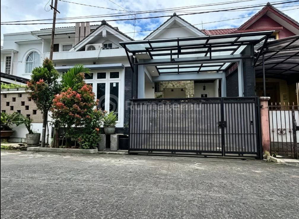 Dijual Rumah Modern Minimalis Lokasi Strategis di Cipanas