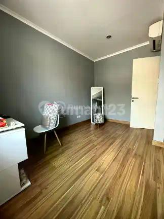 Dijual Rumah Di Ammarilo, Gading Serpong, Selatan, Udh Shm Dibawah 1 M Cluster