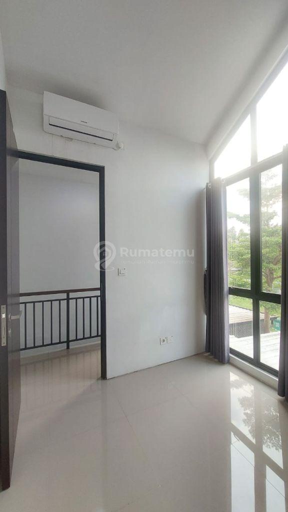 Dijual rumah di Citra Garden Puri (Cluster Casco), Jakarta Barat