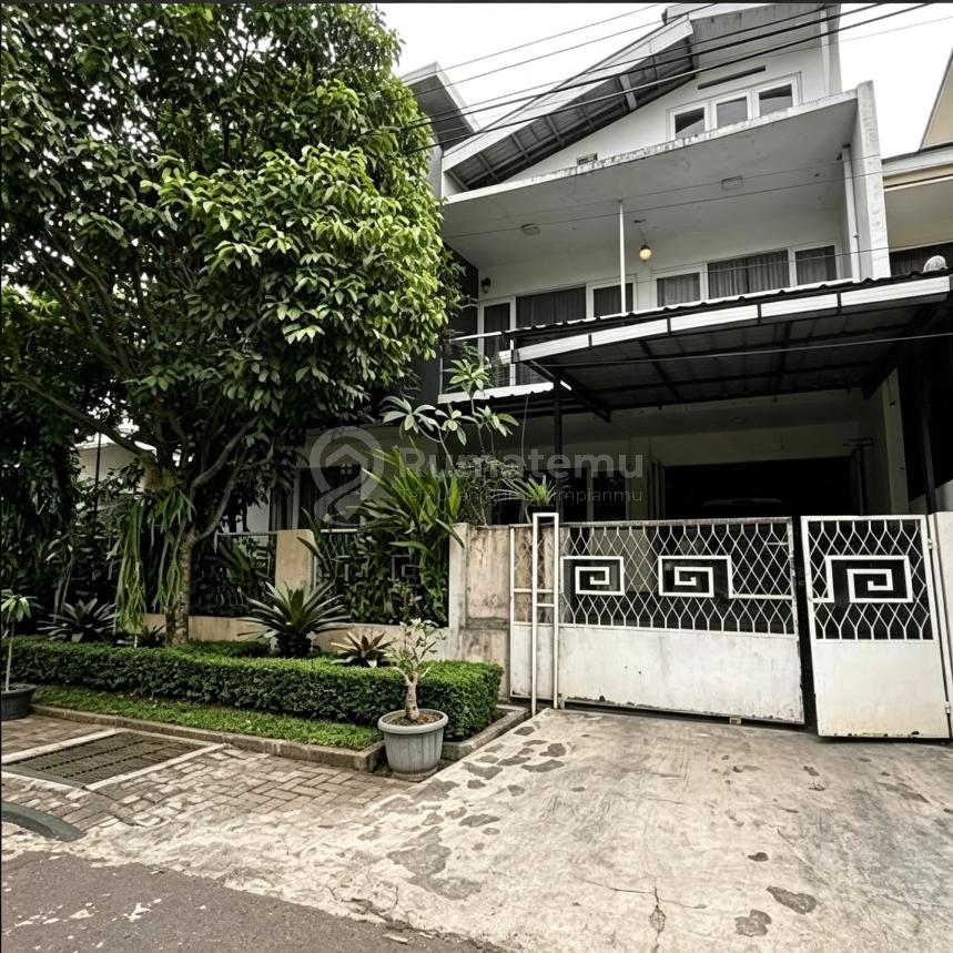 Dijual Rumah Siap Huni Lokasi Strategis Dekat Pintu Toll Di Bintaro Sektor 9