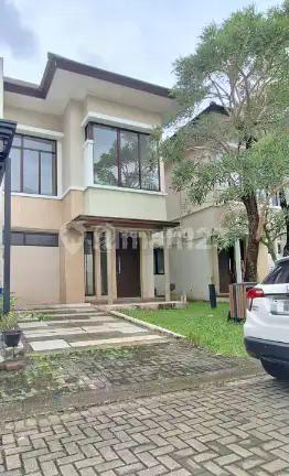 Dijual Rumah di The Eminent Ilustria