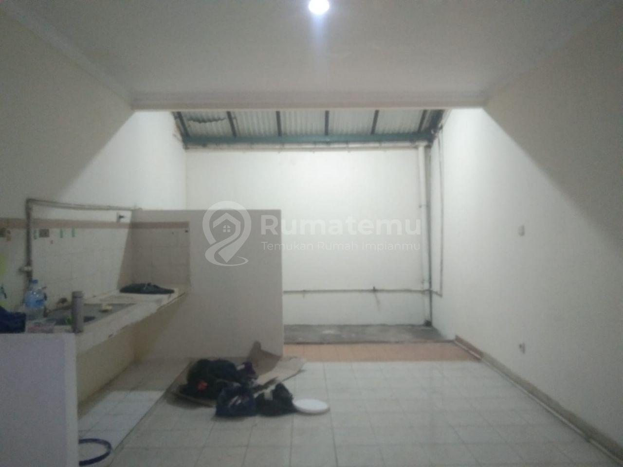 DiSewakan Rumah Murah di Mutiara Taman Palem 