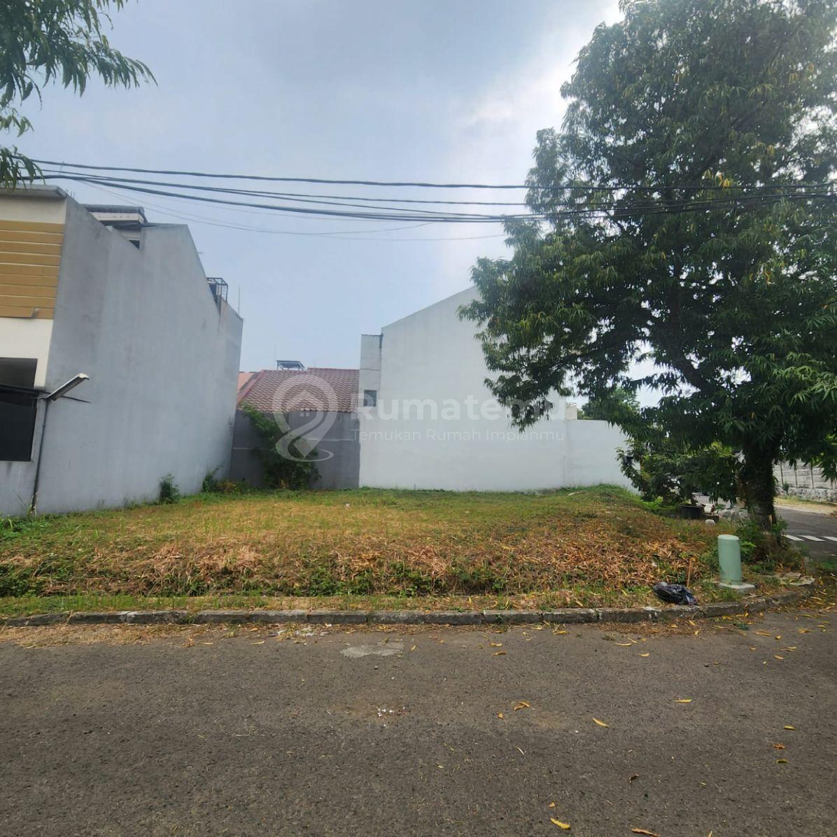 Tanah dijual di BSD Kencana Loka dekat sekolah Stella Maris, St. John