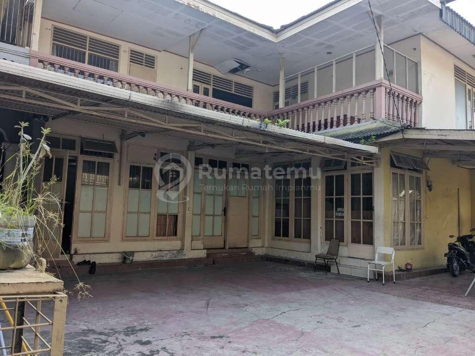 Dijual x rumah kost hitung tanah saja kondisi kosong di Klender, Duren Sawit