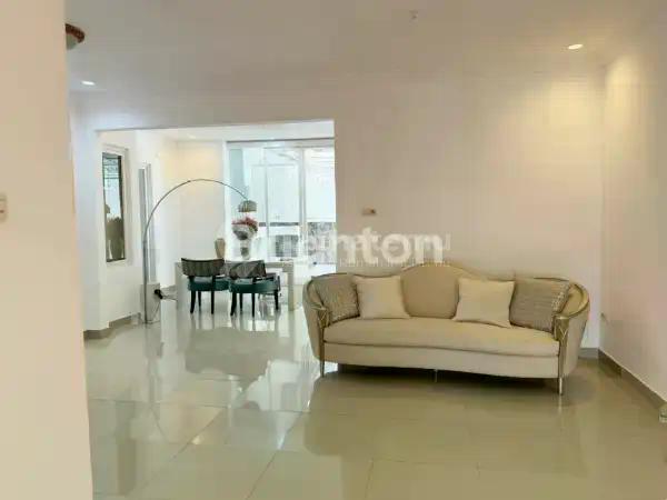 Jual WIGUNA TENGAH, GUNUNGANYAR, SURABAYA