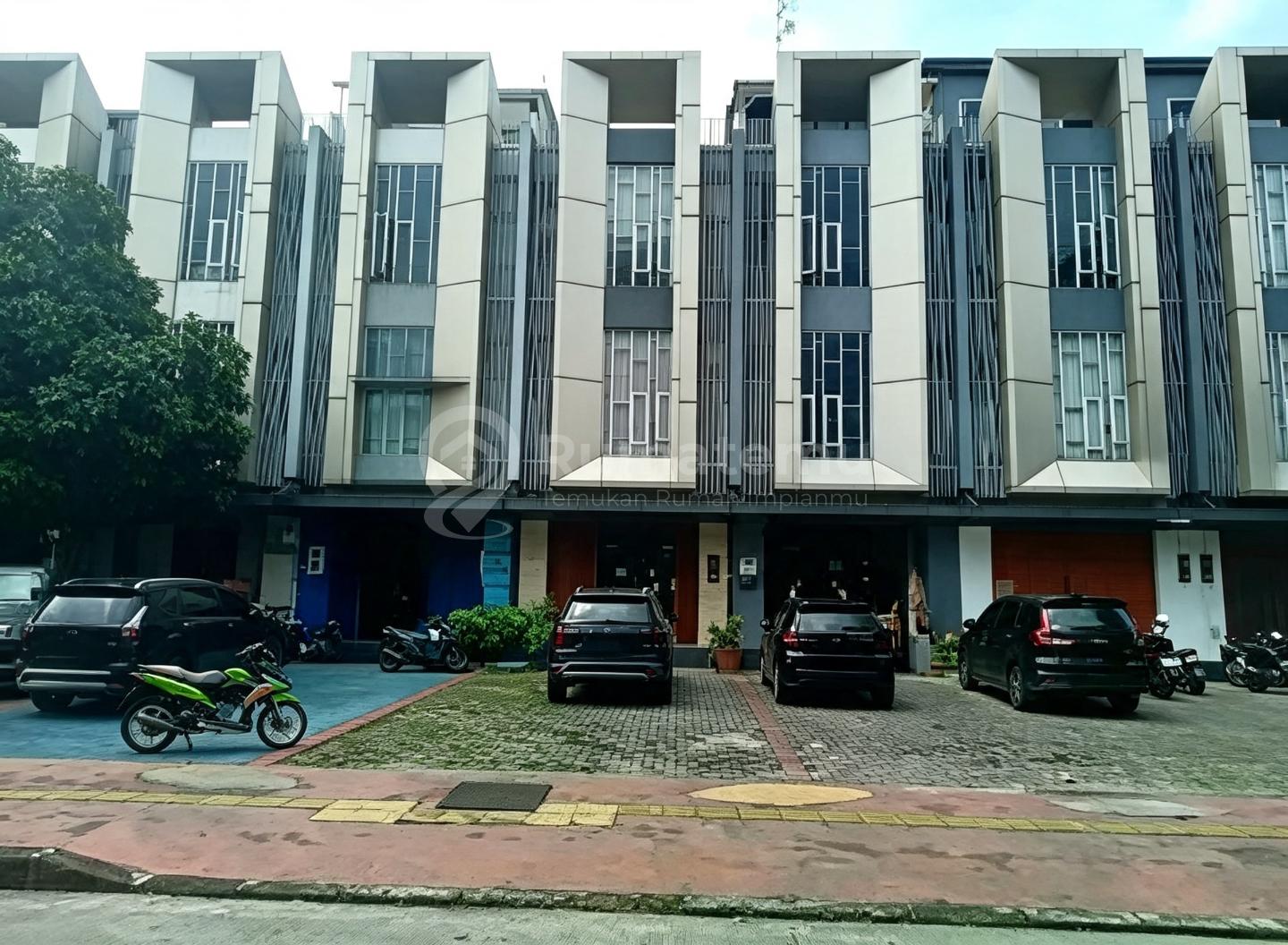 Ruko Dijual di Cempaka Putih Tengah Lebar 5 Meter