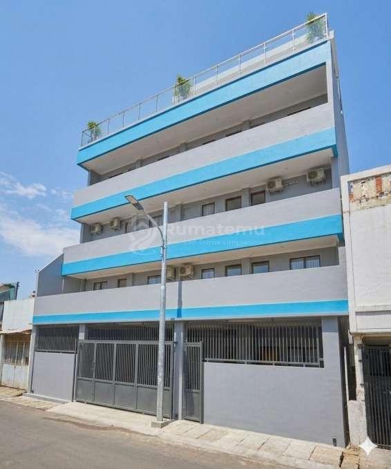Investasi aman, kost strategis 5 1/2 lantai di tomang jakarta barat
