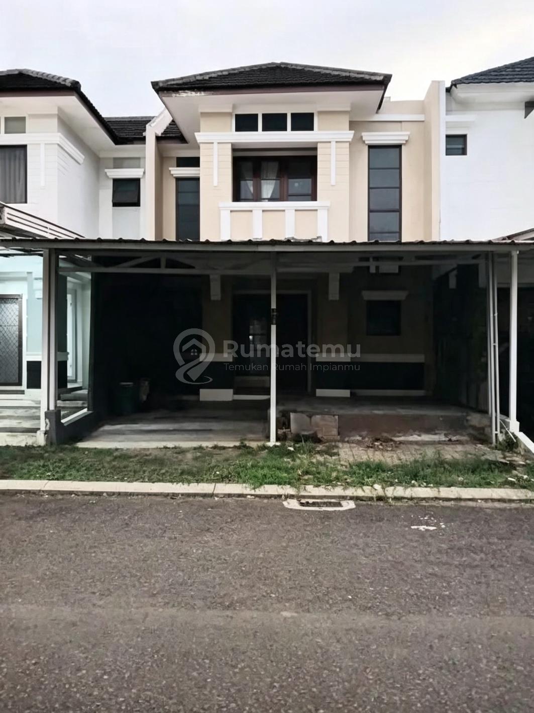 Disewakan Rumah Siap Huni Ada Kanopi di Vineyard The Green BSD