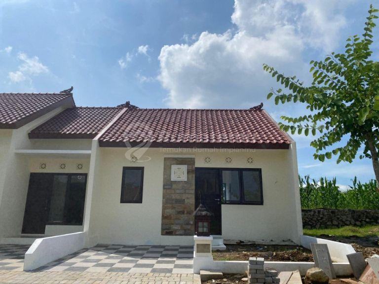 Rumah 2 Kamar Mulai 300Jt An KPR DP 5Jt All In di Perumahan Taman Kayangan By Prabowo Siswanto Property