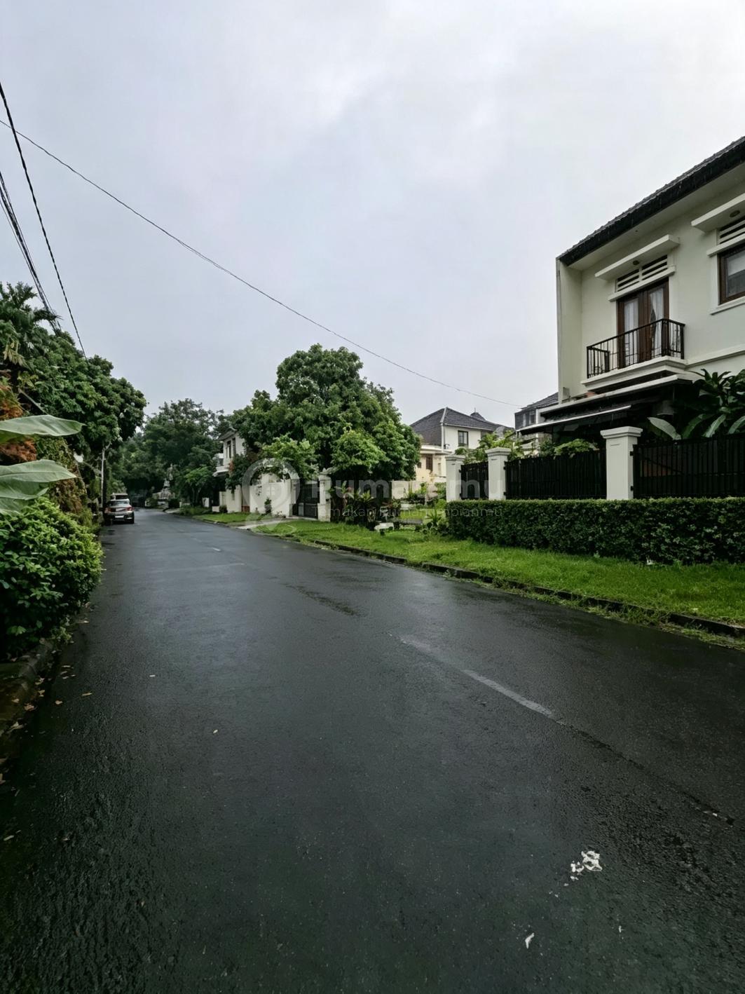 Kavling Residensial Siap Bangun Dalam Komplek Di Pondok Indah