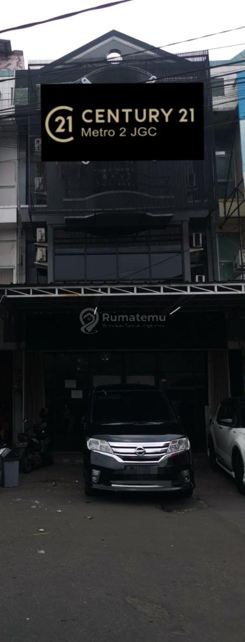 Ruko 3 Lantai + Usaha di Taman Galaxi, Bekasi.