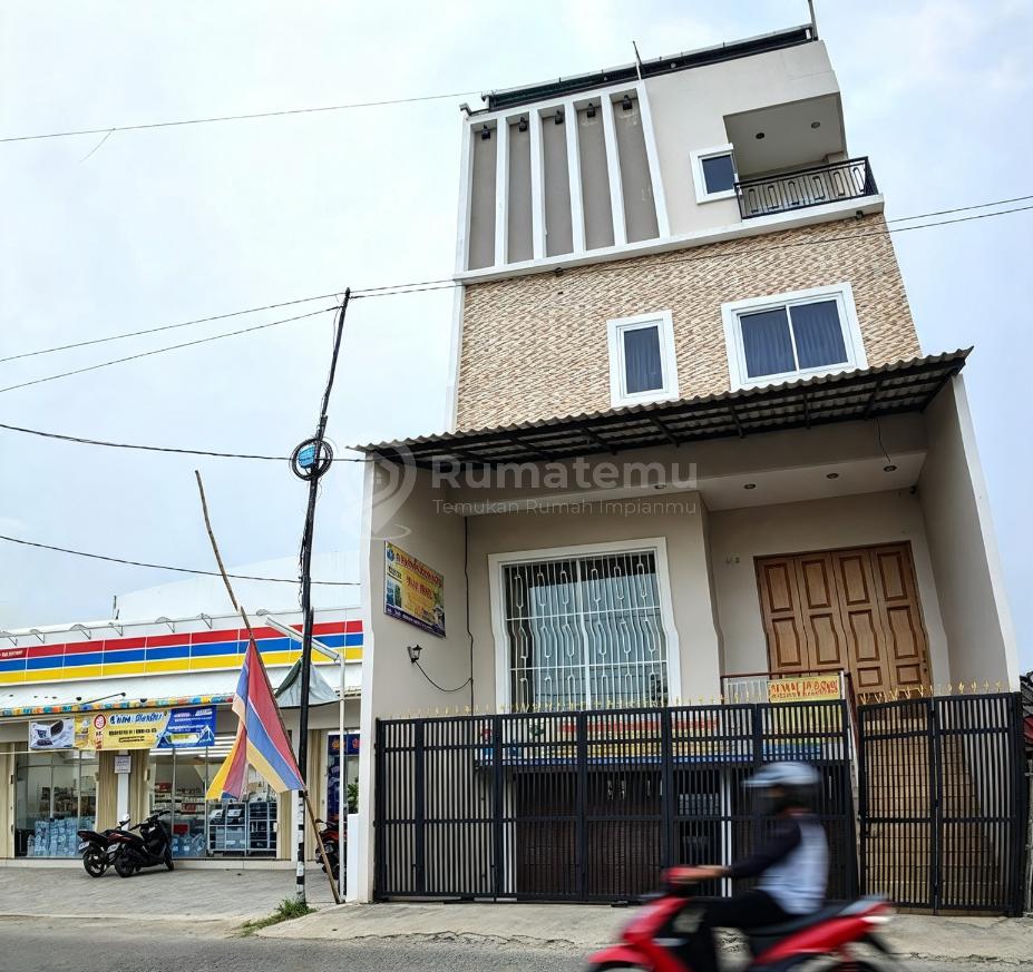 Dijual Ruko Siap Huni di Babelan Bekasi Sudah Renovasi 5 Lantai Cocok untuk Kantor & Usaha - Bebas Banjir Lokasi Strategis