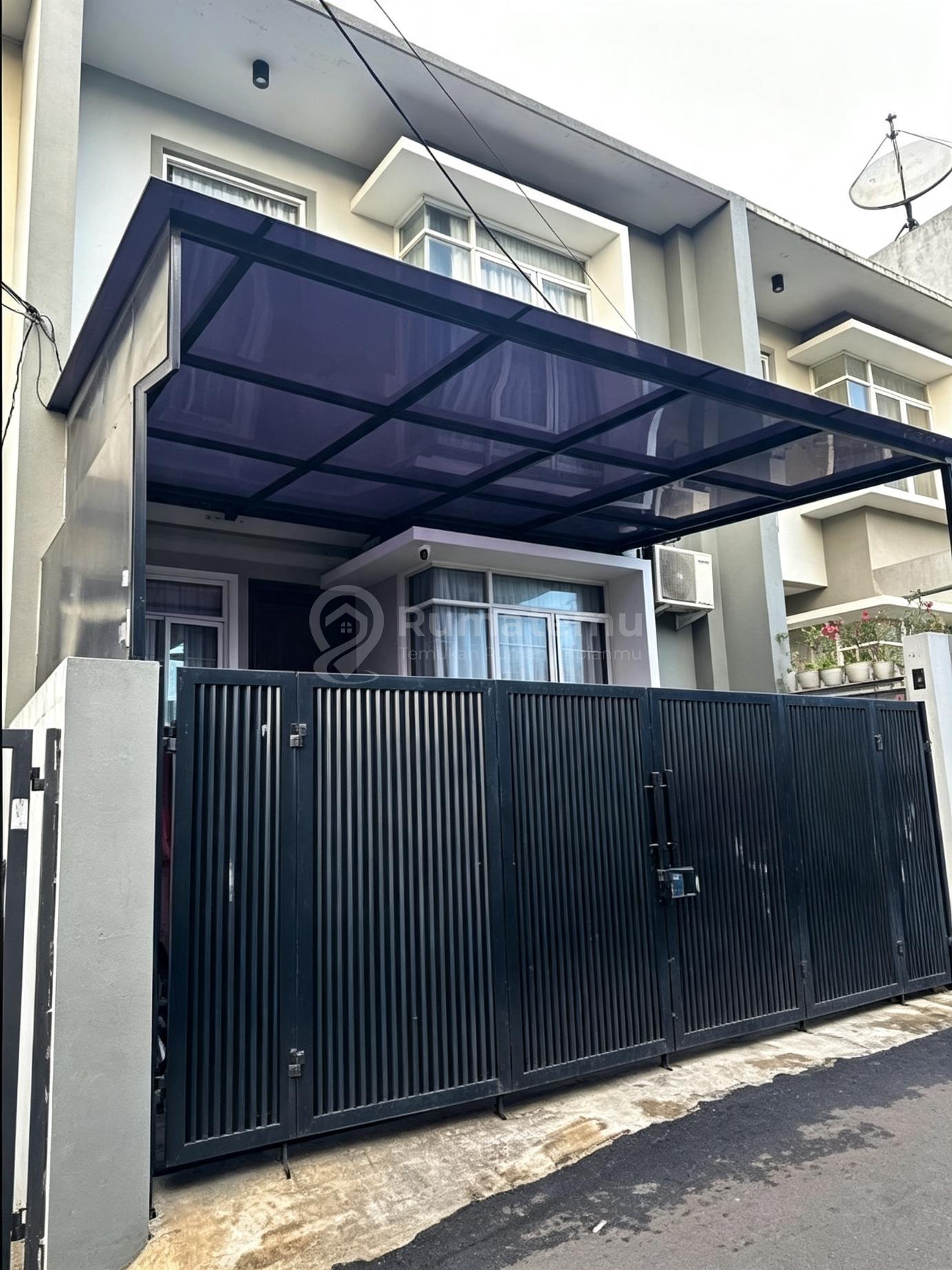 Rumah Siap Huni Lokasi Strategis Furnished Harga Menarik Nempel Bintaro Sektor 4