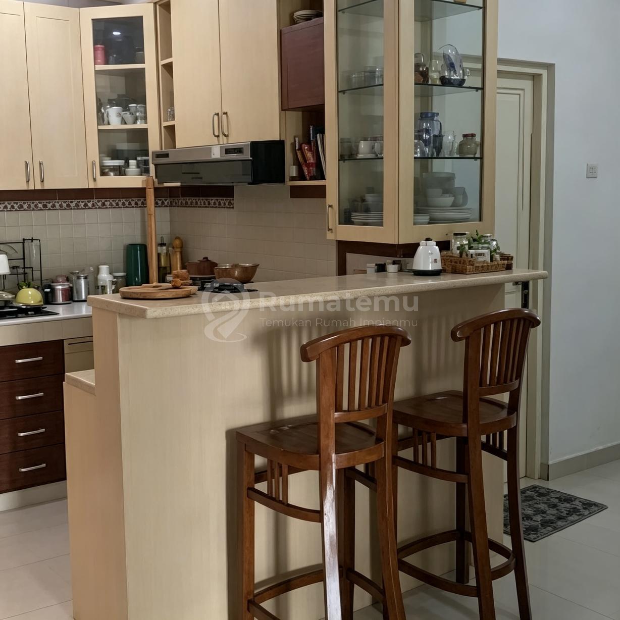 Dijual rumah Akses 3 jalan mobil di Kemang Pratama, Bojong, Rawalumbu, Bekasi