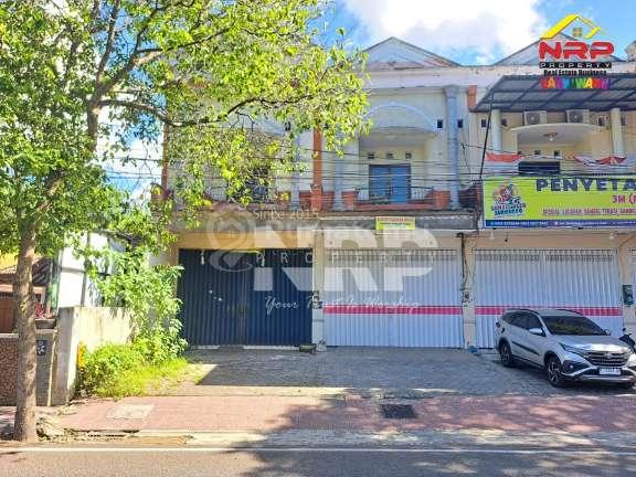 Dijual Ruko 2 Lantai di Jalan Utama Pusat Kota Banyuwangi, SHM & IMB