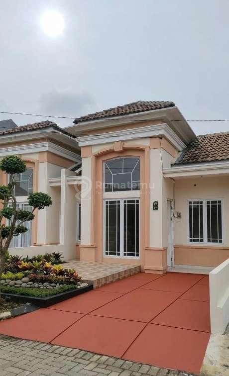 Dijual rumah take over siap huni, bebas banjir, aman, nyaman dan bebas biaya notaris 