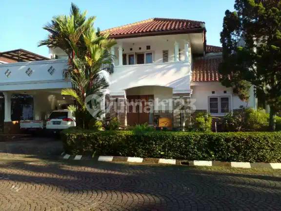 Rumah 2 Lantai Di Cluster Eksklusif Taman Giri Loka Bsd City Tangerang Selatan Harga 5,5 Miliar