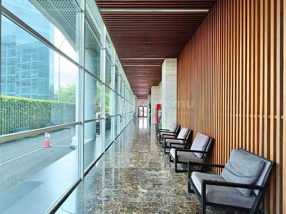 Dijual cepat gedung kantor di TB Simatupang Jaksel 
