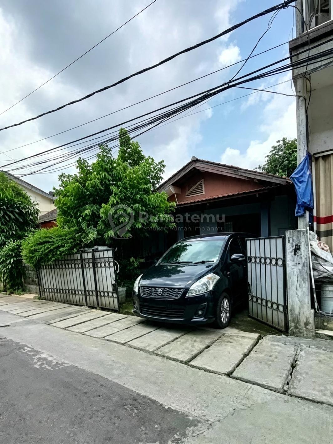 Rumah Lama Hitung Tanah Dekat Kampus Cocok Jadi Kost Di Ciputat