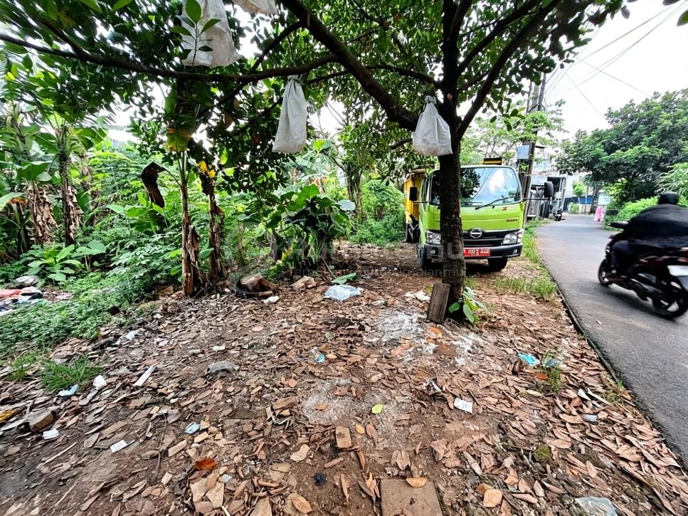 Dijual Tanah dengan lokasi Strategis di Kalimulya, Cilodong, Depok. cocok untuk dijadikan Perumahan Cluster, tempat usaha, kontrakan dan tempat tinggal.