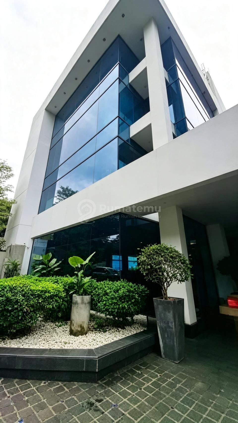 Gedung Diponogoro, Menteng Jrgada