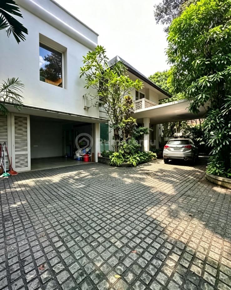 Brawijaya Dekat Hotel Dharmawangsa Kebayoran Baru