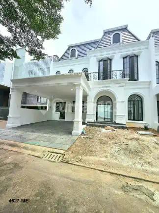 Dijual Rumah Bagus Strategis Ada Kolam Renang di Bintaro Sektor 9