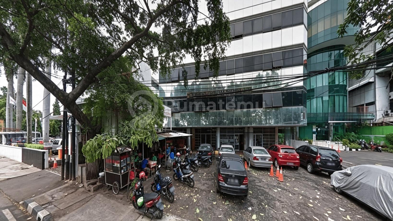 Dijual gedung Bebas & aman dari ganjil genap - Bebas banjir di area Menteng, Cikini, Jakarta Pusat