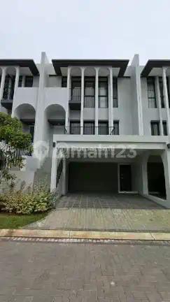 Rumah Bagus Siap Huni Greenwich Cluster Aether Bsd City Harga 4miliar