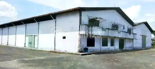 Dijual Gudang Expabrik. Dipasar Kemis Perbatasan Jatake