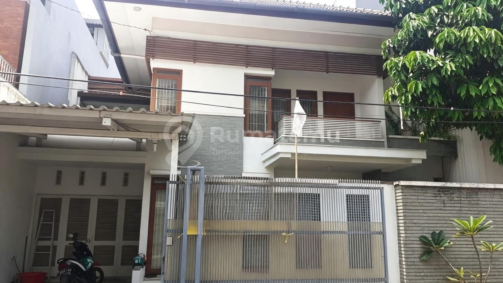 Dijual rumah dengan Akses jalan 2 mobil lebih di , Pulo, Kebayoran Baru, South Jakarta City