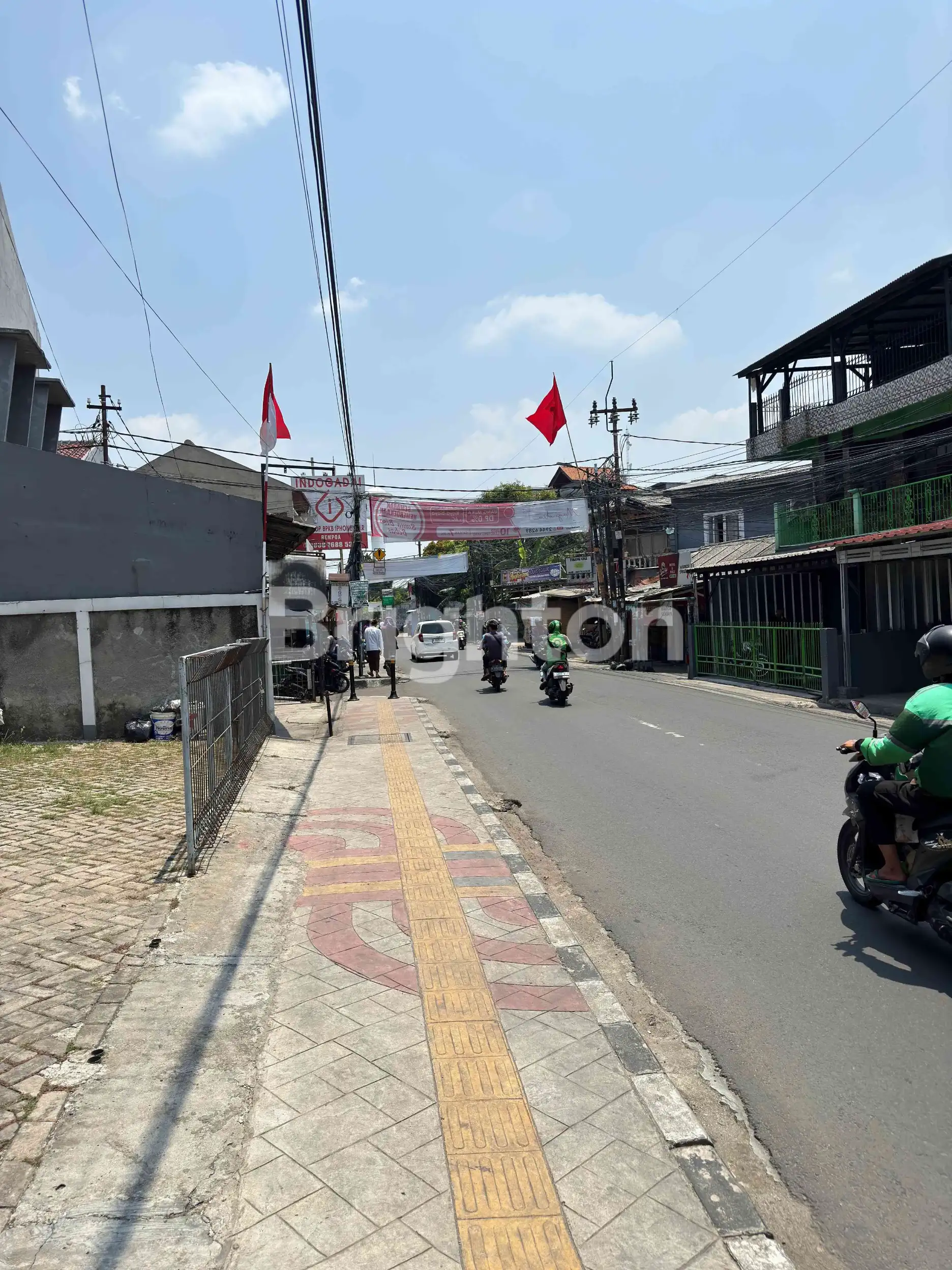 Jual JALAN PAHLAWAN, REMPOA, CEMPAKA PUTIH, KECAMATAN CIPUTAT TIMUR, TANGERANG SELATAN, BANTEN