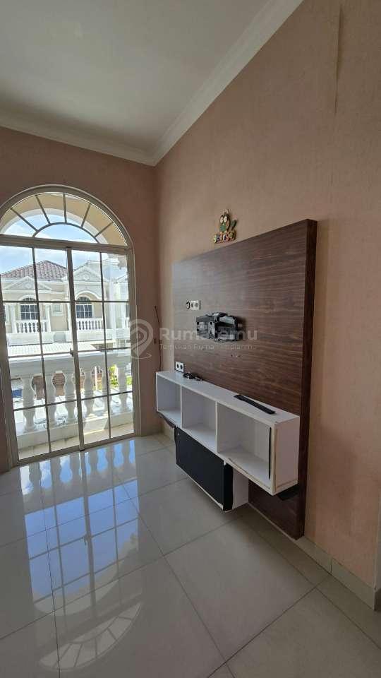 dijual Cluster West Eropa – Unit GLC