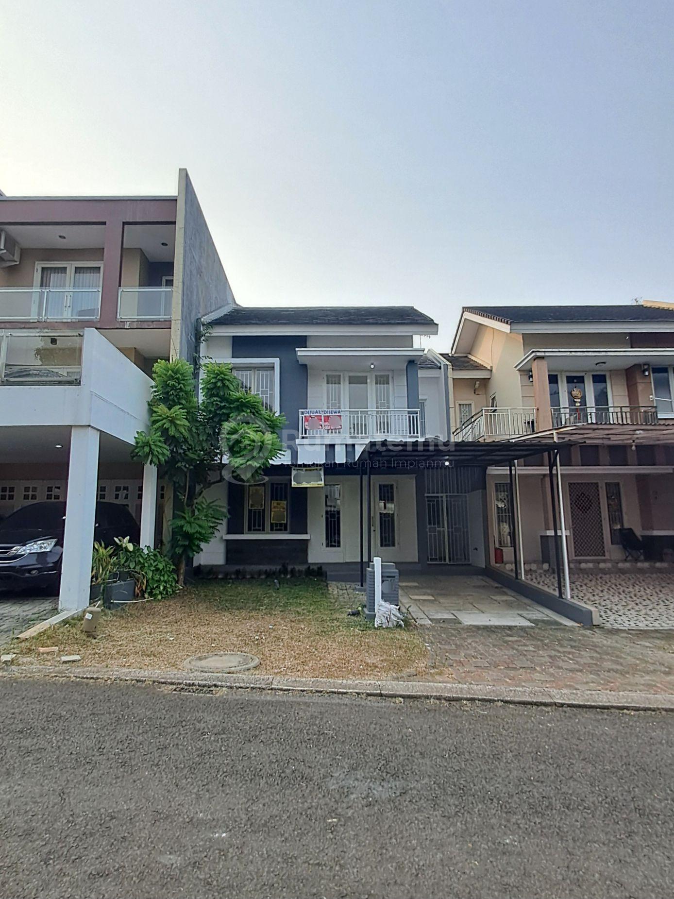 Fully Renovated 4+1 Bathrooms with Water Heater in Bsd Rawabuntu