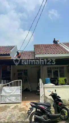 Rumah.1. Lantai Di Regensi Melati Mas Serpong Tangsel