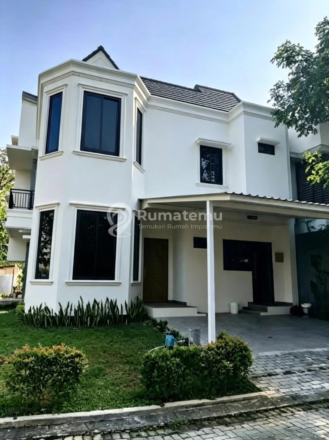 Rumah Bangunan Mandiri Eminent Bsd