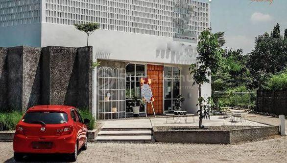 Dijual Ruang Usaha Lokasi Ramai di Jl. Gombel Lama Semarang