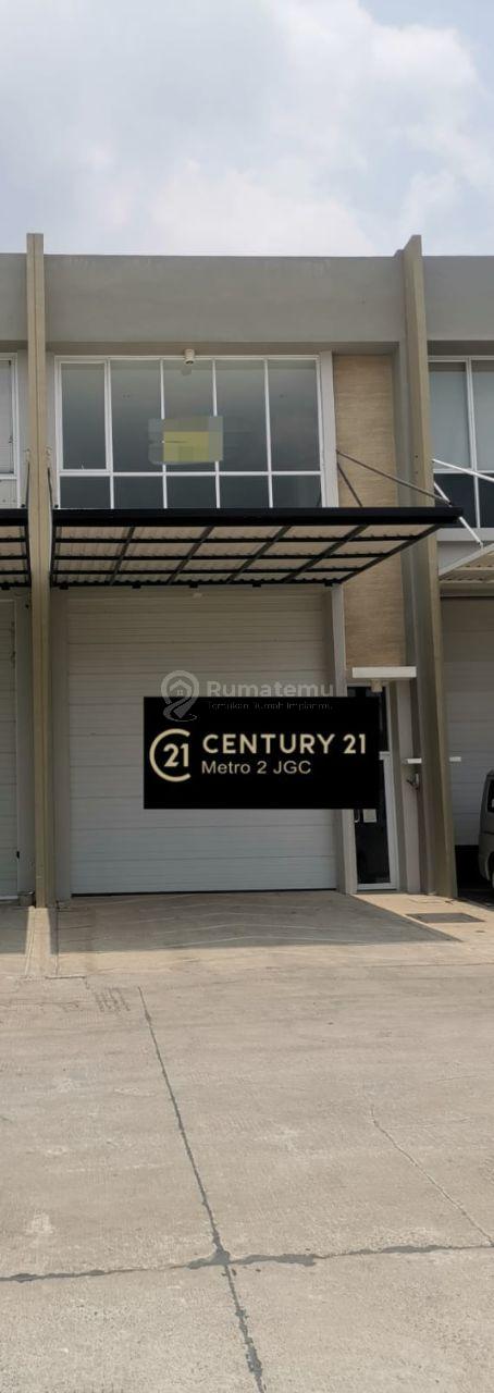 Gudang New Brand dalam komplek pergudangan di Bizpark Cakung Jakarta Timur 