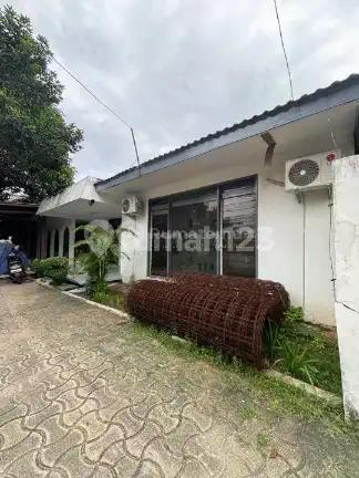 Dijual Rumah Lama di Pejaten Barat Raya