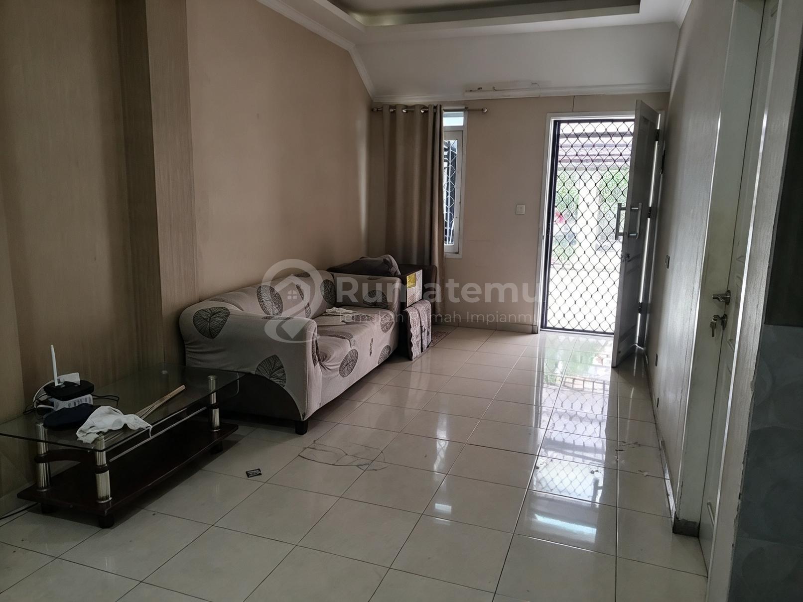 Dijual Rumah Di Lippo Karawaci Siap Huni Full Ffurnished&elektronik Lokasi Strategis