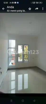 Rumah Brand New Murah Hadap Timur 2 Lantai di Gading Griya