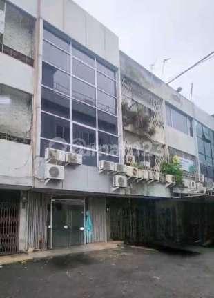 Termurah Ruko 4 LT Sebelah Atrium Senen Jakpus Furnish