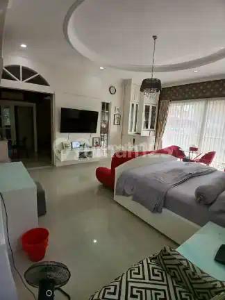 Rumah Mewah Ditaman Grisenda Pik Kapuk Jakarta Utara