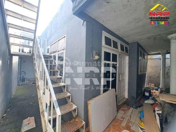 Ruko Ex Cafe Strategis di Tepi Jalan Rogojampi Banyuwangi Dijual, Cocok untuk Berbagai Jenis Usaha