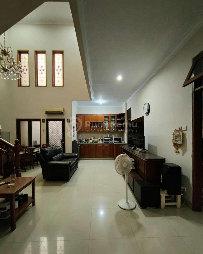 Dijual Rumah Secondary Terawat Kokoh di Cipinang Muara Jakarta Timur 