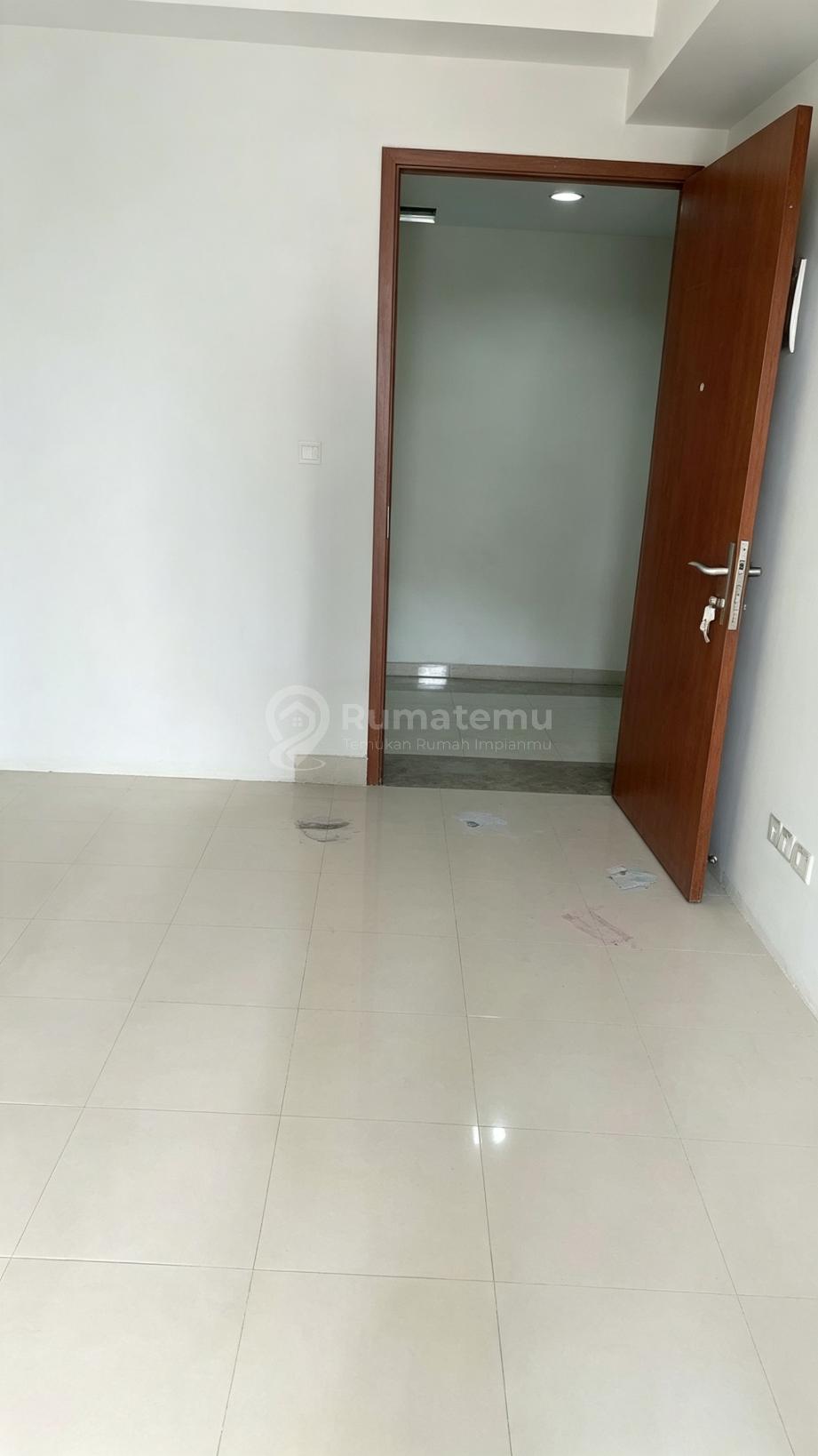 Apartemen Green Lake View