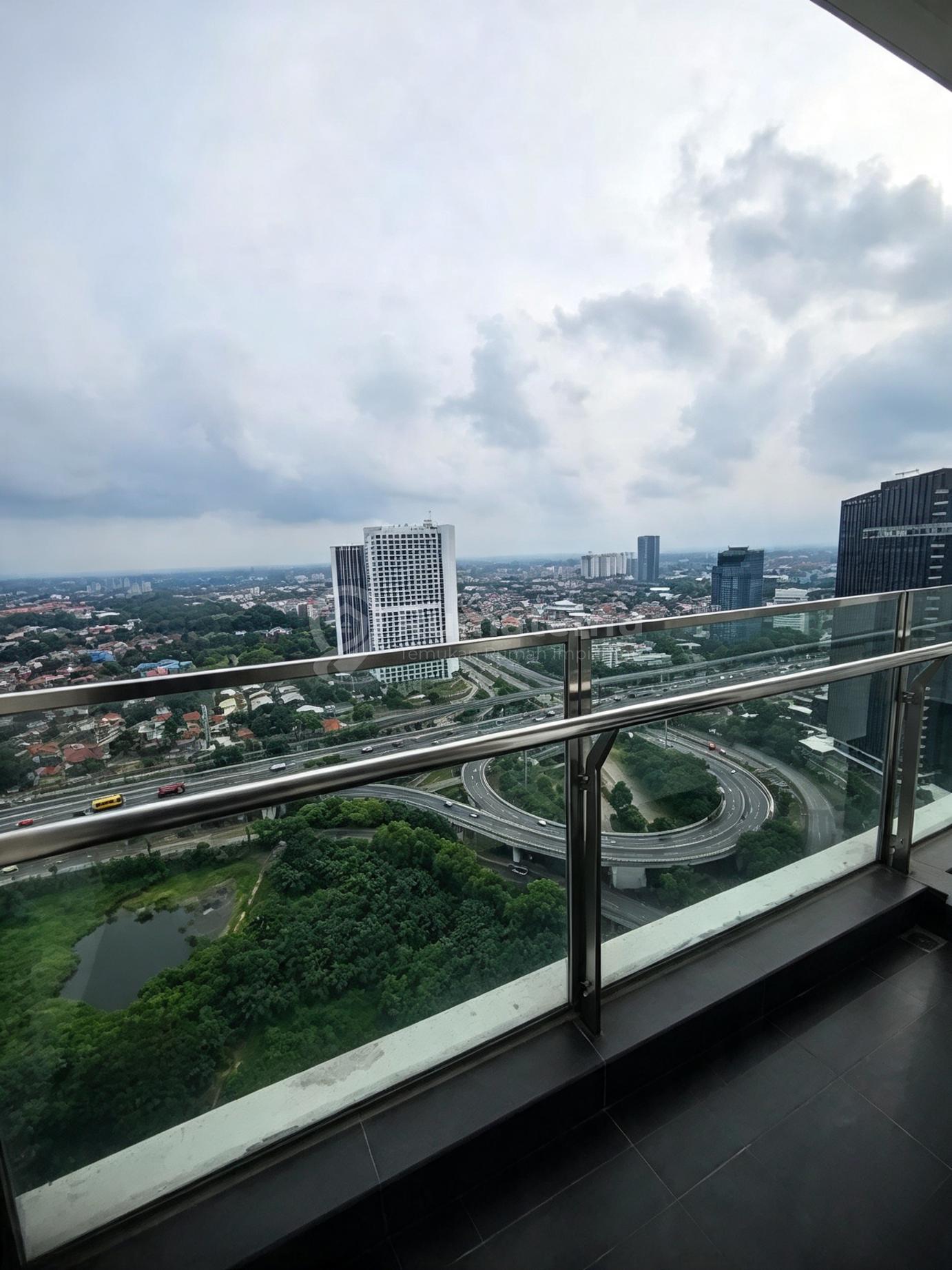 Dijual Apartemen Antasari Place Lantai 36 Cilandak Jakarta Selatan Lokasi Strategis