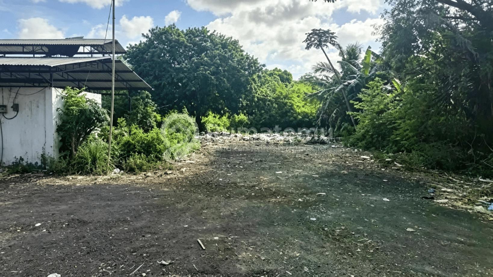 Dijual Tanah di Uluwatu Jimbaran Bali 1.2 Ha Depan Plaza Jimbaran