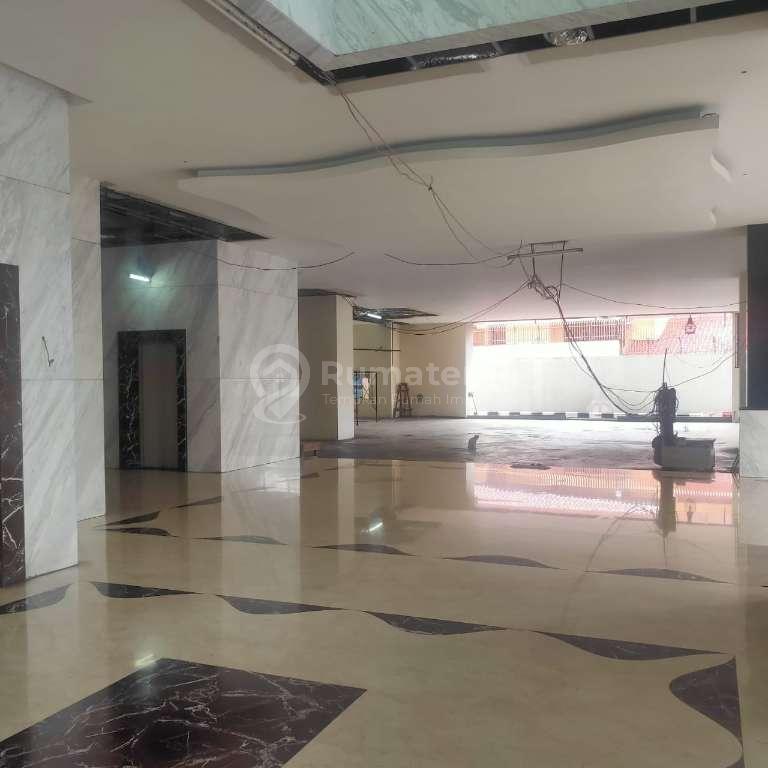 Dijual dan Sewa gedung strategis di Mampang Prapatan, Jakarta Selatan