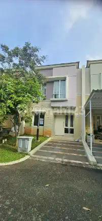 Dijual Rumah Tesla Gading Serpong Tangerang